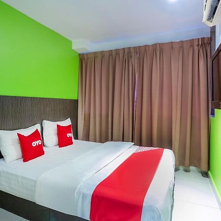 Oyo 90173 Hotel Mekong Kuala Lumpur Zewnętrze zdjęcie